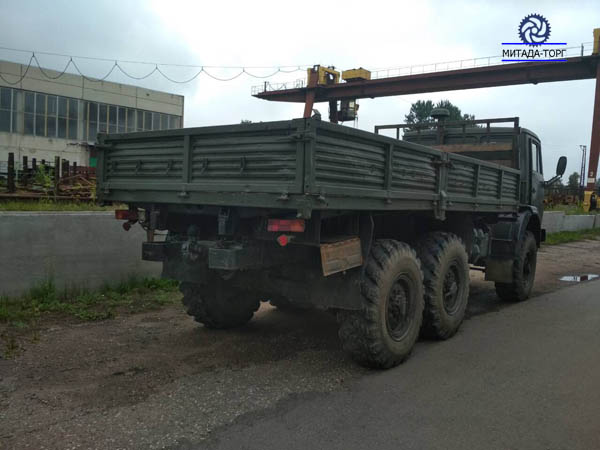 Автомобиль КАМАЗ-43106 6x6
Нажмите для увеличения Автомобиль КАМАЗ-43106 6x6