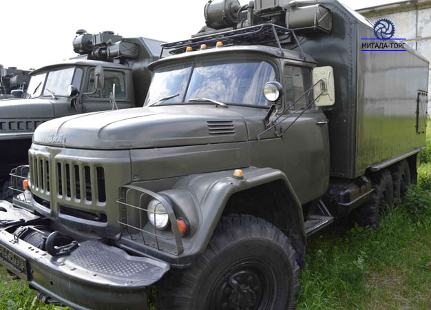 Автомобиль ЗИЛ-131 с кунгом
Нажмите для увеличения Автомобиль ЗИЛ-131 с кунгом