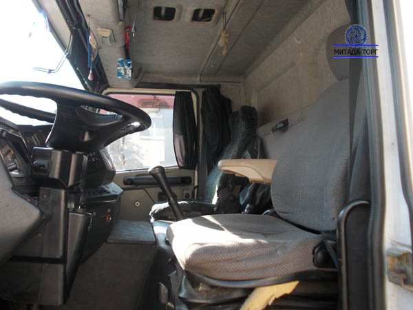 Автомобиль МАЗ-437143 Зубренок