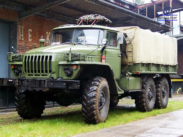 Автомобиль Урал-4320 6x6