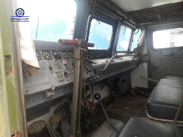 Гусеничный тягач АТС 59Г
Нажмите для увеличения Гусеничный тягач АТС 59Г